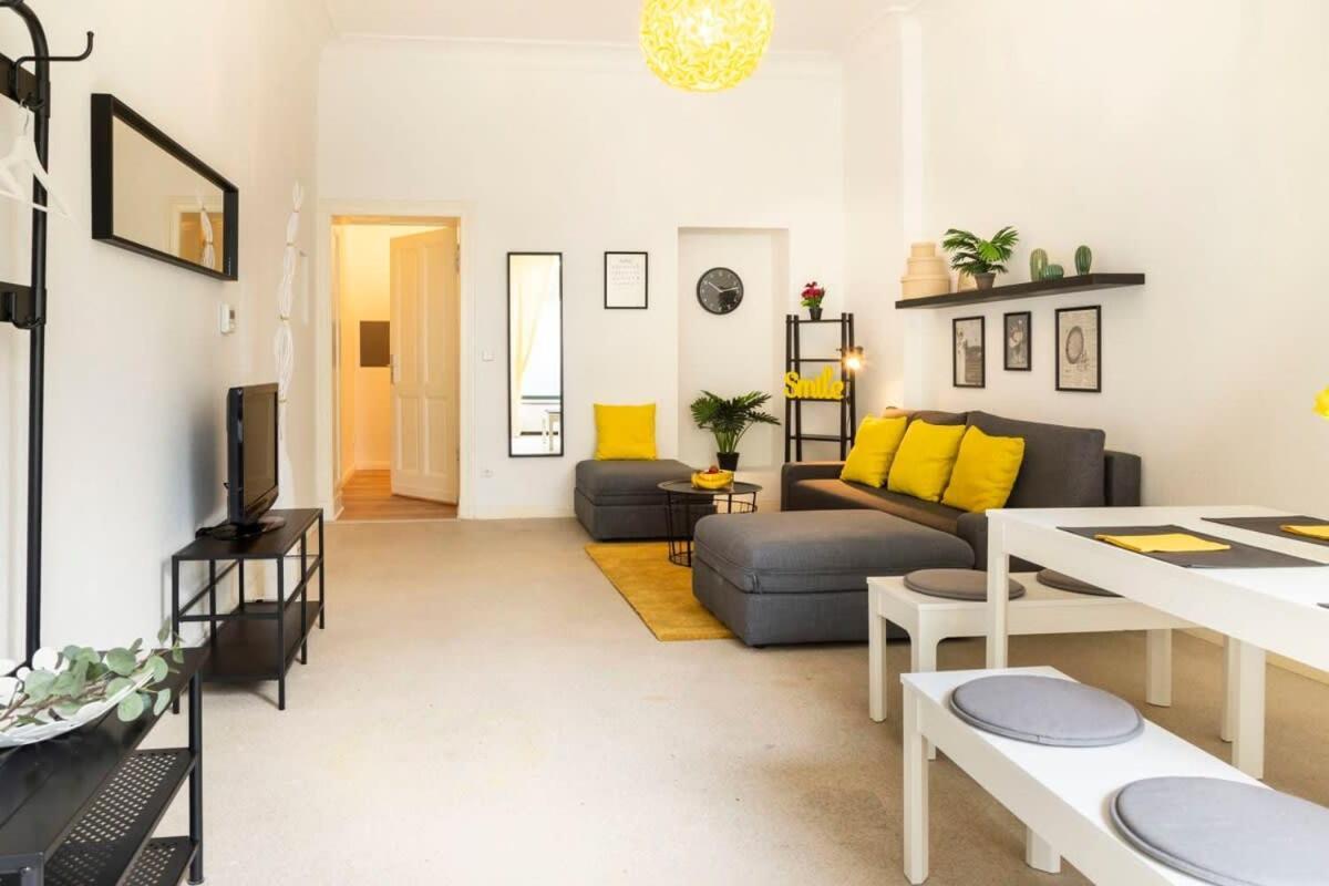 Modern 2 Bedroom Apartment In Berlin Schoeneberg Εξωτερικό φωτογραφία