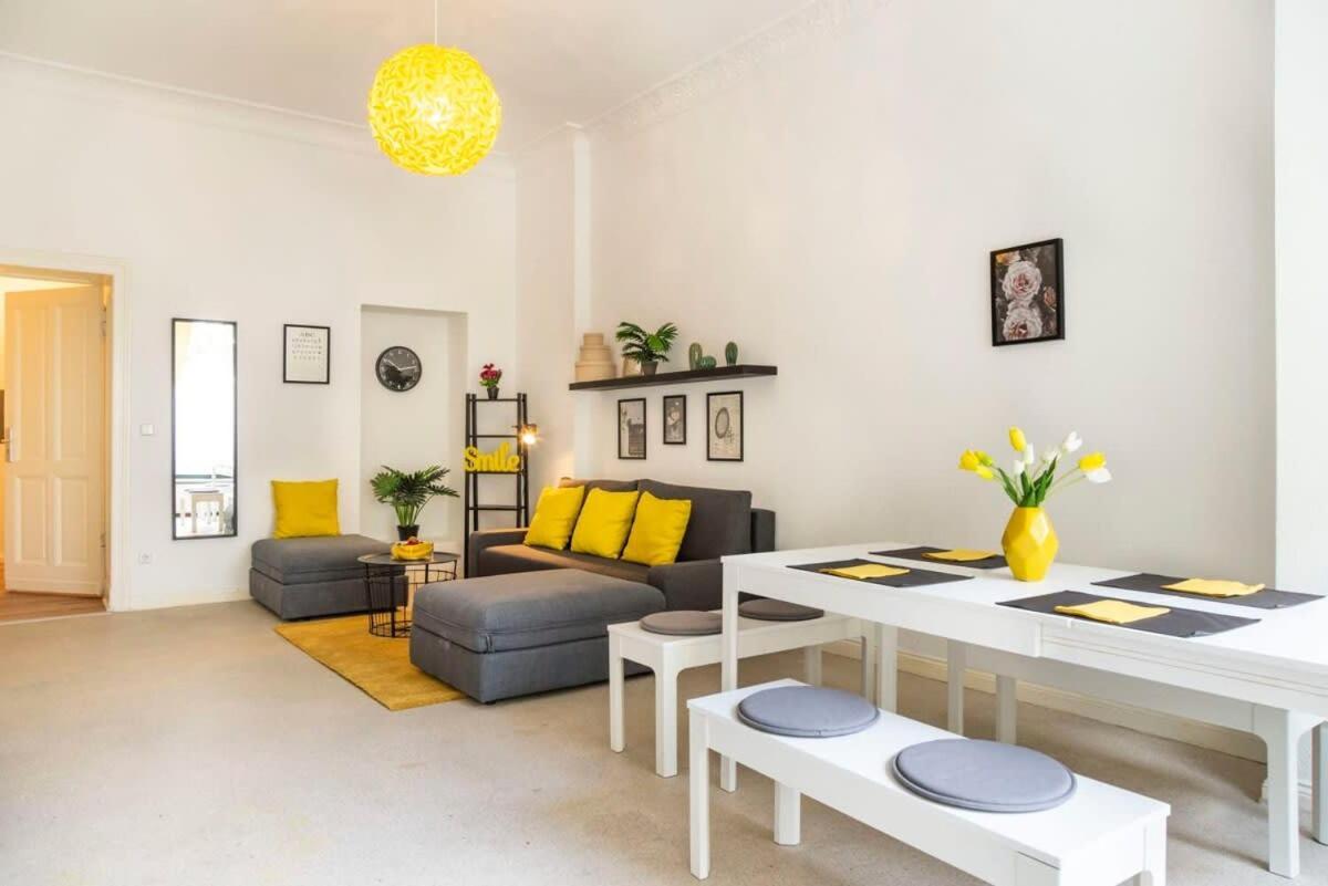 Modern 2 Bedroom Apartment In Berlin Schoeneberg Εξωτερικό φωτογραφία