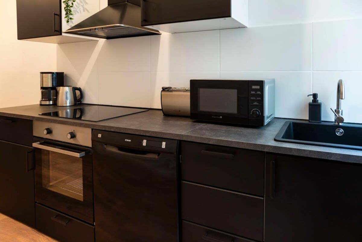 Modern 2 Bedroom Apartment In Berlin Schoeneberg Εξωτερικό φωτογραφία